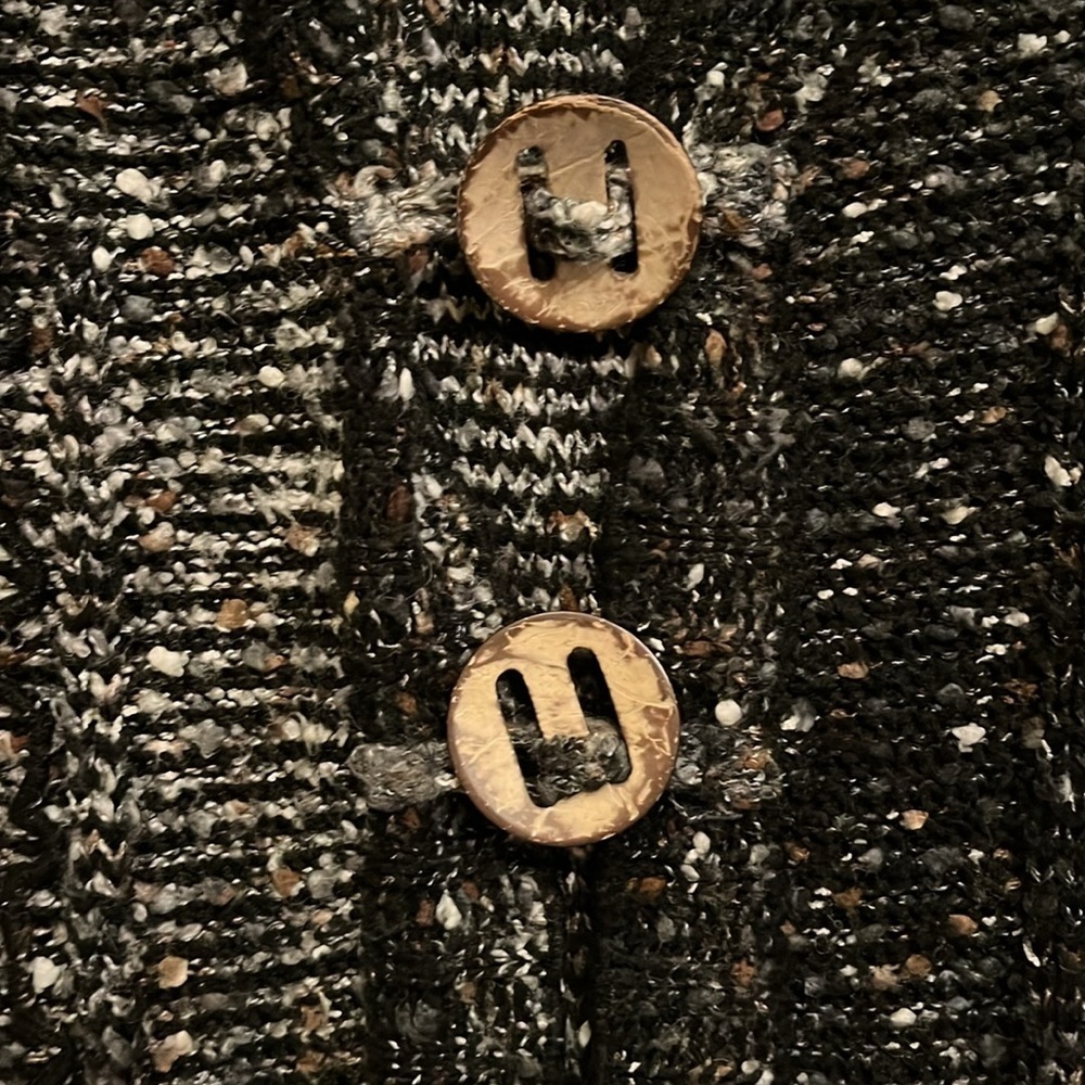 BCBG Boucle Multicolored Reverse Knit Two Button Long Cardigan Sweater Size L - Picture 3 of 7